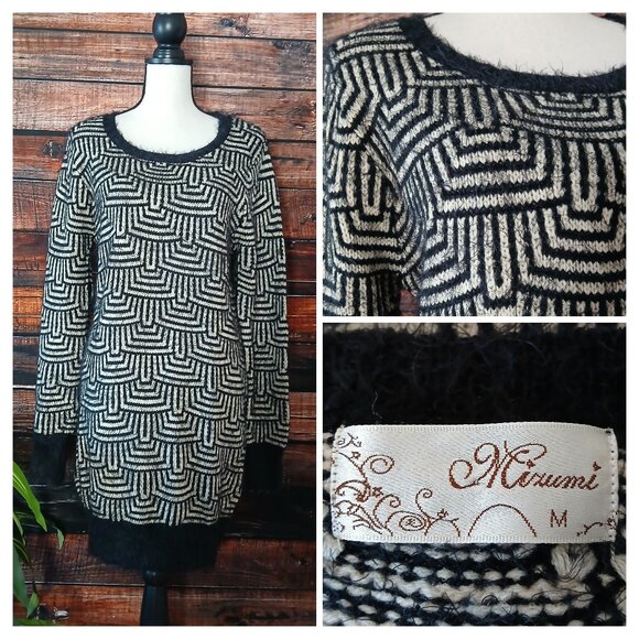 Mizumi Sweater Dress  M Fuzzy Soft Eyelash Knit Black Cream Geometric Tunic - Picture 1 of 10